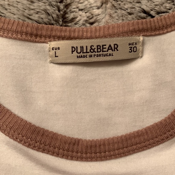 PULL & BEAR cute white graphic short sleeve tshirt with narwhal - Picture 3 of 4